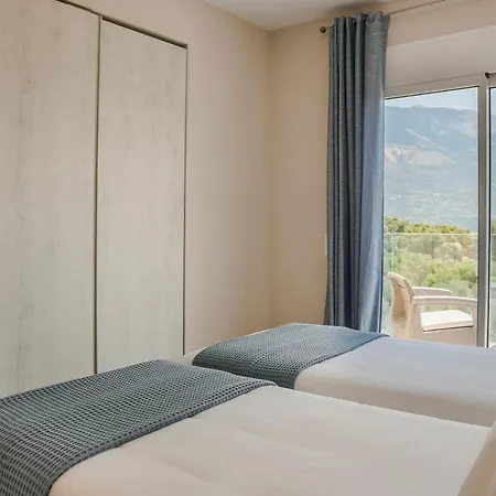 Montagna & Mare Vilă *